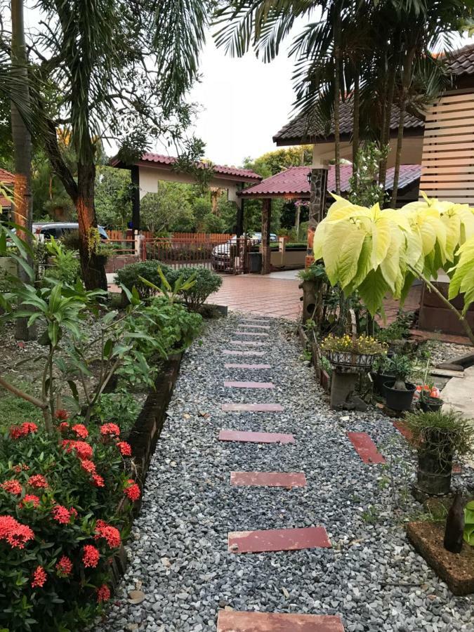 Grandma'S House Apartment Nakhon Nayok Bagian luar foto